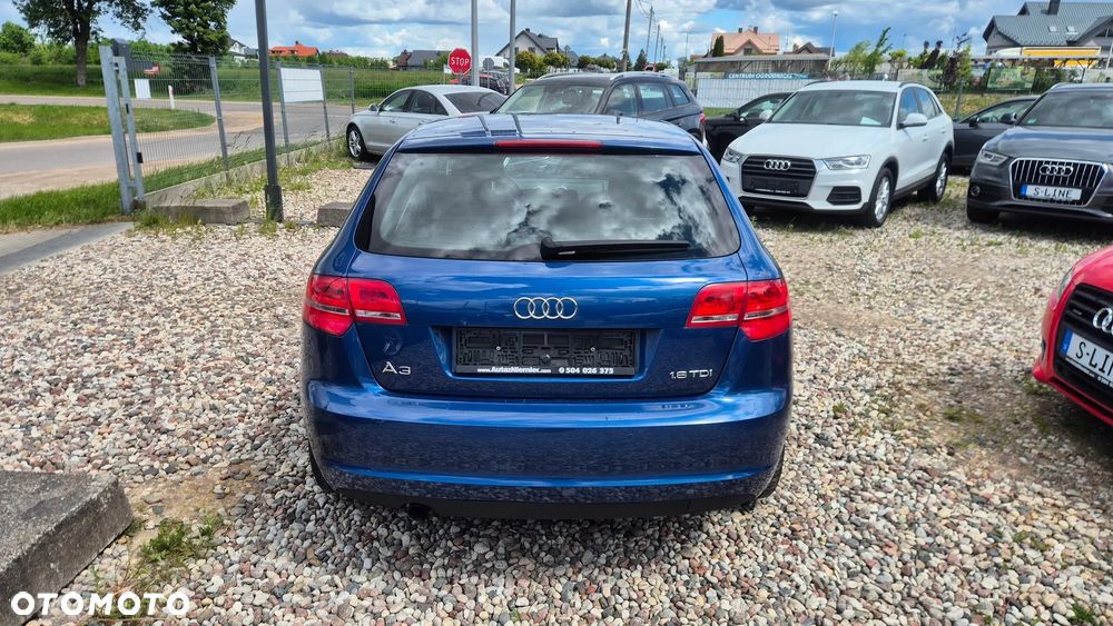 Audi A3 Sportback 1.6 TDI DPF Attraction - 20