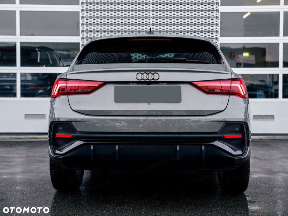Audi Q3 Sportback - 2