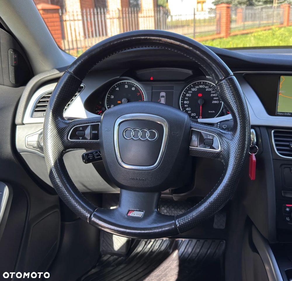 Audi A4 Avant 2.0 TFSI quattro S tronic S line Sportpaket - 29
