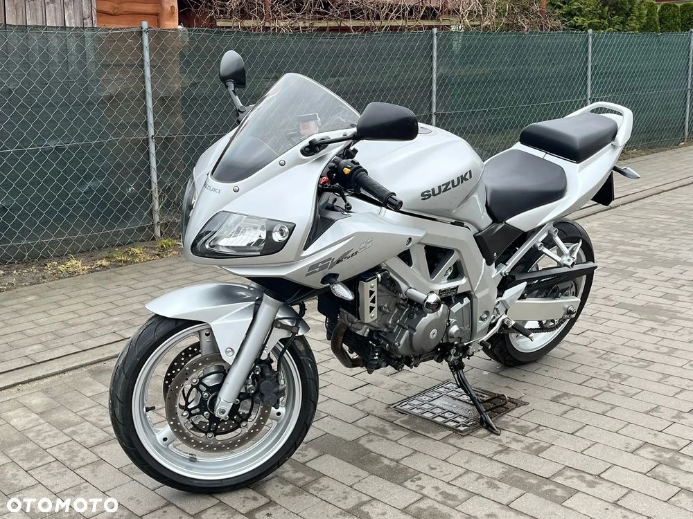 Suzuki SV - 1
