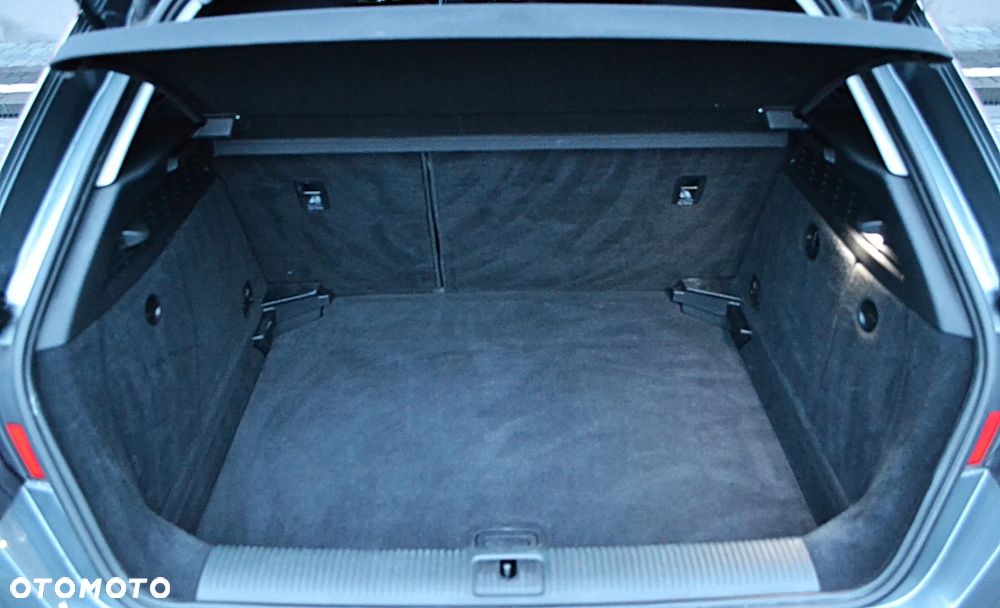 Audi A3 Sportback 2.0 TDI Ambiente - 13