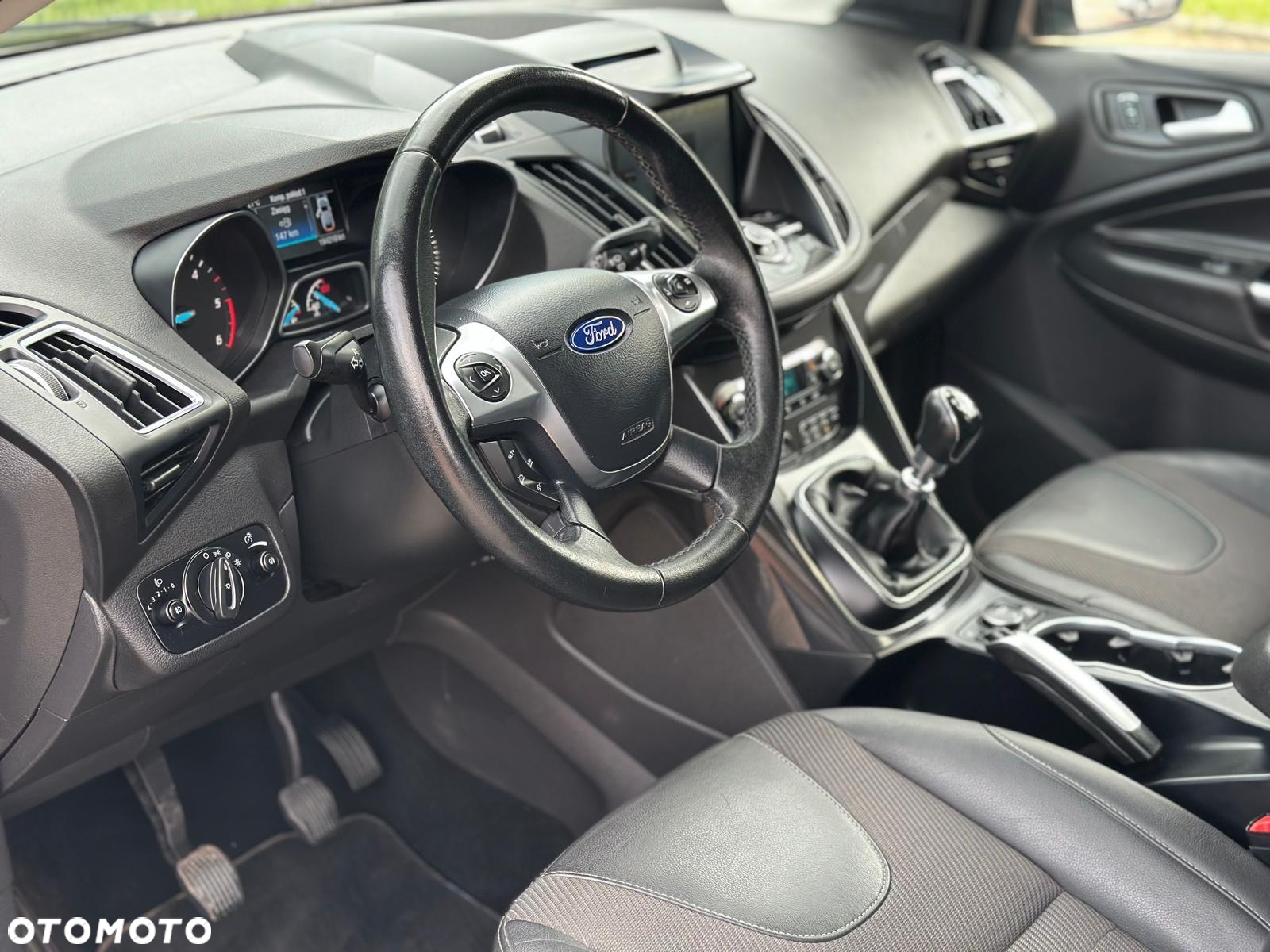Ford Kuga 2.0 TDCi AWD Titanium - 5