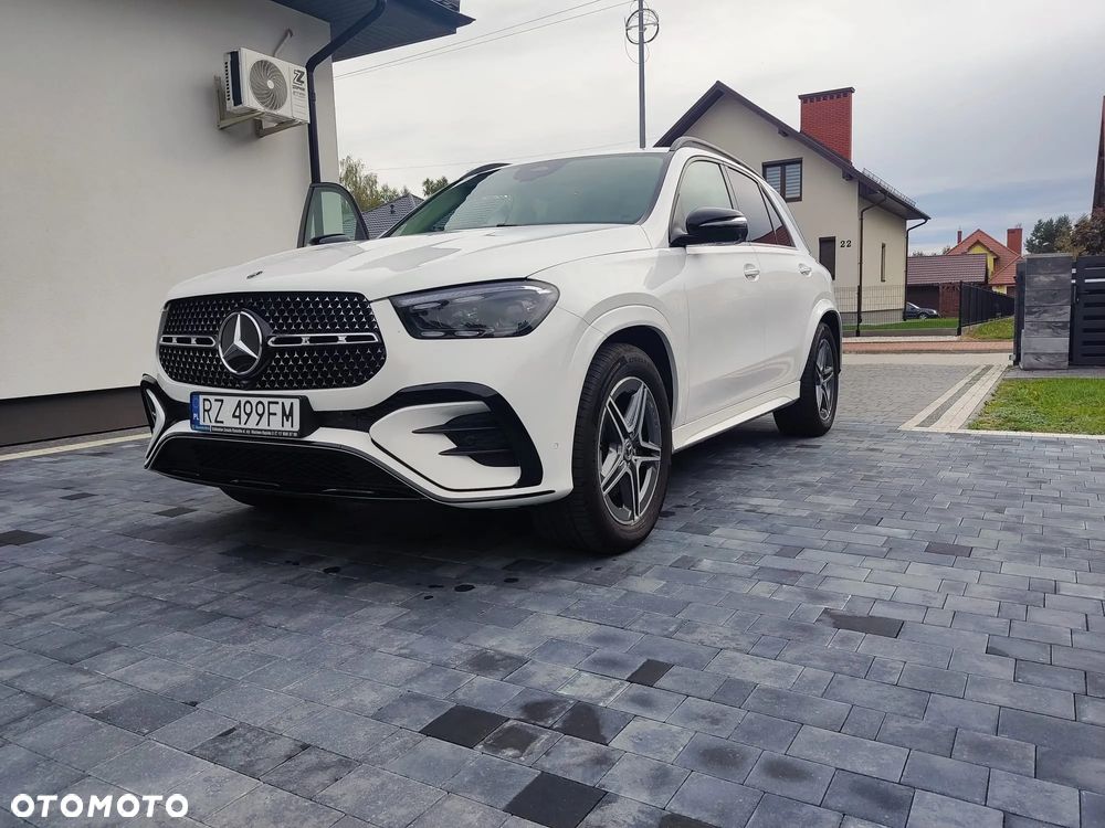 Mercedes-Benz GLE - 11