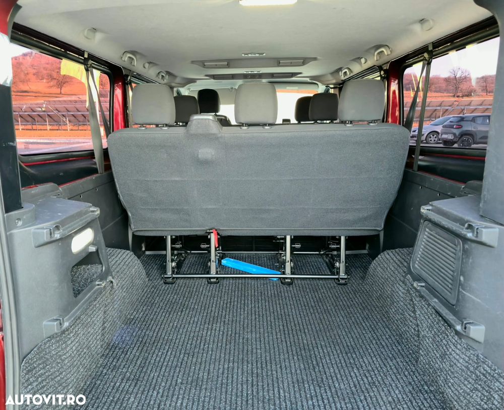 Renault Trafic - 10