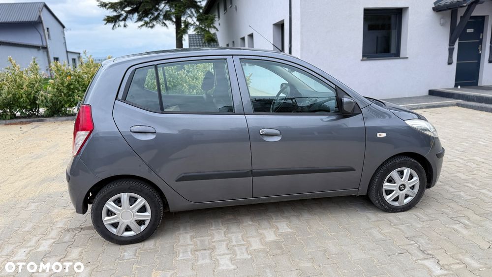 Hyundai i10 - 12