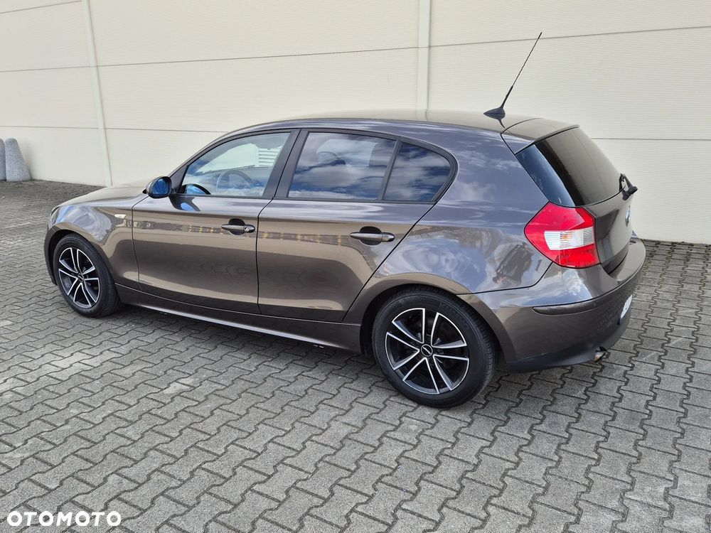 BMW Seria 1 116i - 14