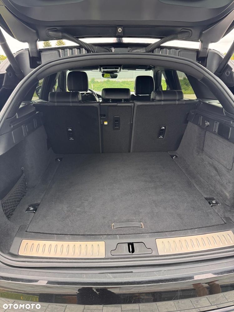 Land Rover Range Rover Velar D200 Dynamic SE - 9
