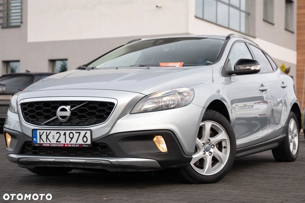 Volvo V40 Cross Country D3 Momentum - 2