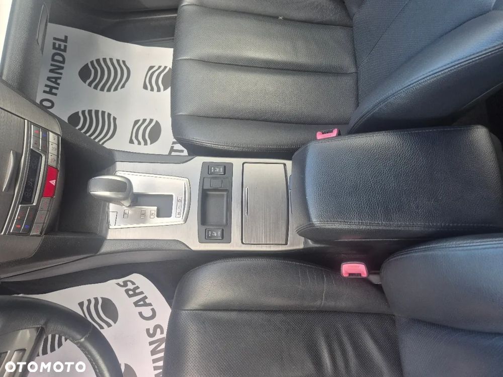 Subaru Legacy 2.5i Lineartronic Comfort - 25