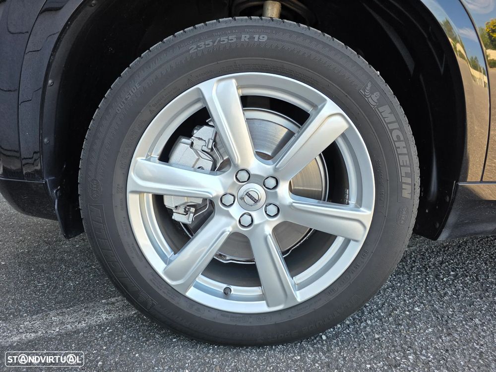 Volvo XC 90 2.0 D4 Momentum - 8