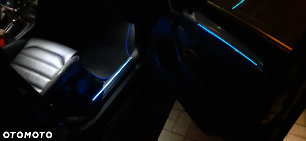 Volkswagen Golf e-Golf - 14
