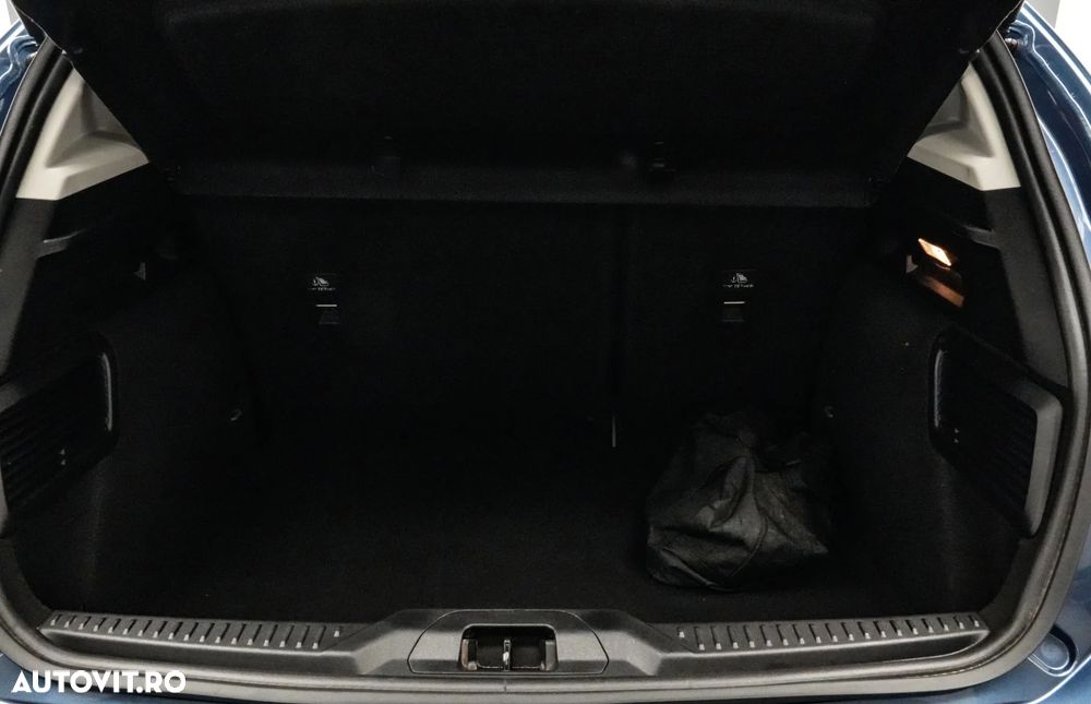 Ford Focus 1.0 EcoBoost MHEV Titanium - 23