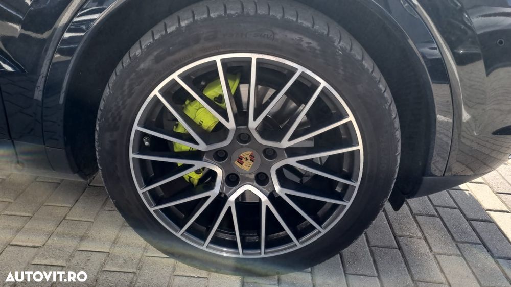 Porsche Cayenne E-Hybrid Tiptronic S - 29