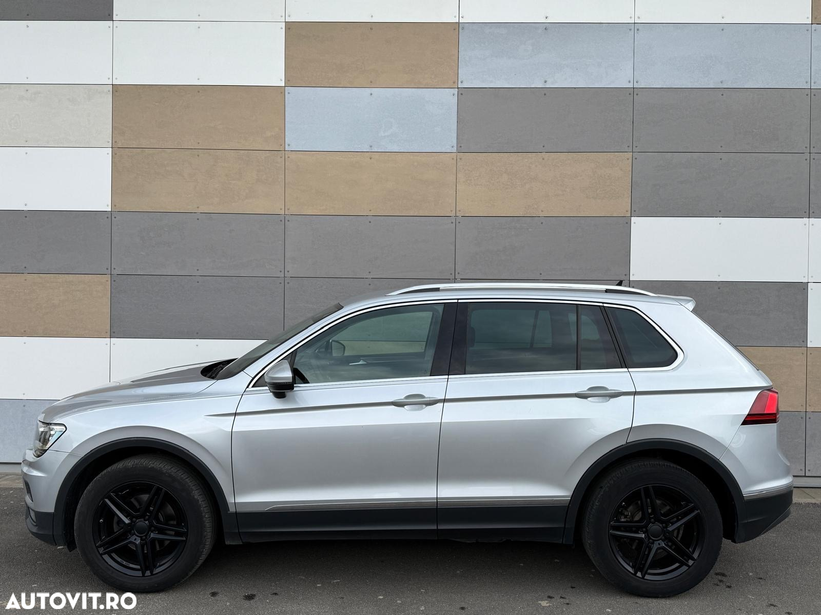 Volkswagen Tiguan 2.0 TDI 4Mot DSG Highline - 39