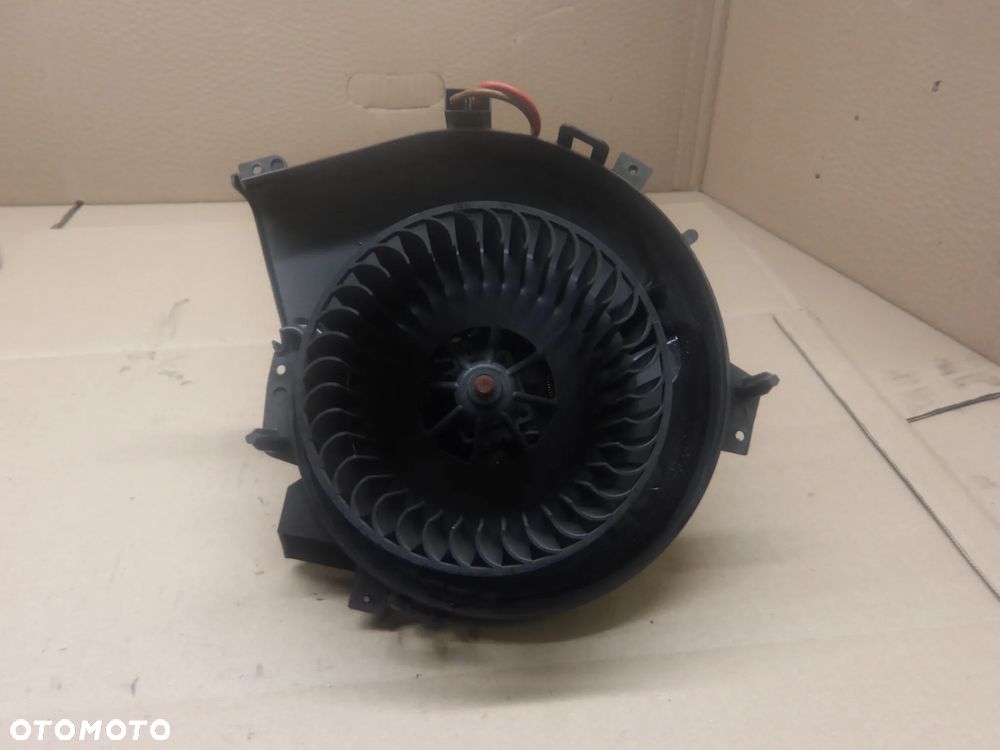 OPEL CORSA C LIFT 03-06 1.0B WENTYLATOR DMUCHAWA NAWIEWU 006457P - 1