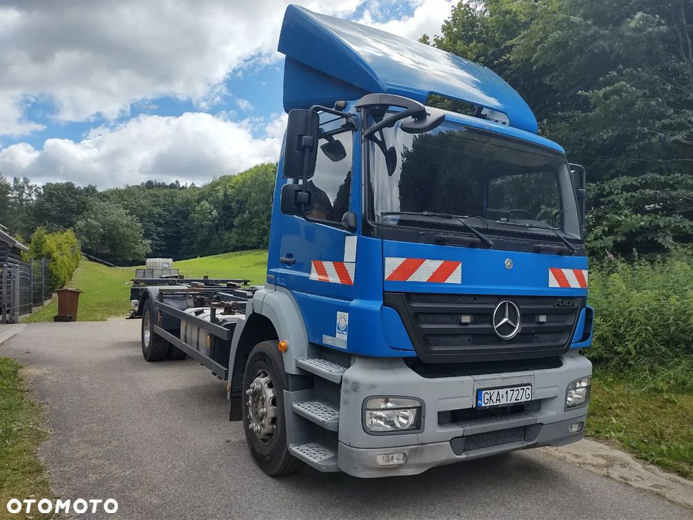 Mercedes-Benz Axor 1833 - 2