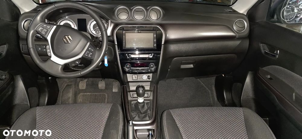 Suzuki Vitara 1.4 Boosterjet Hybrid Comfort - 15