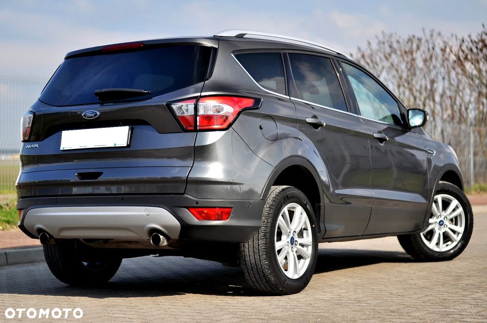 Ford Kuga - 8