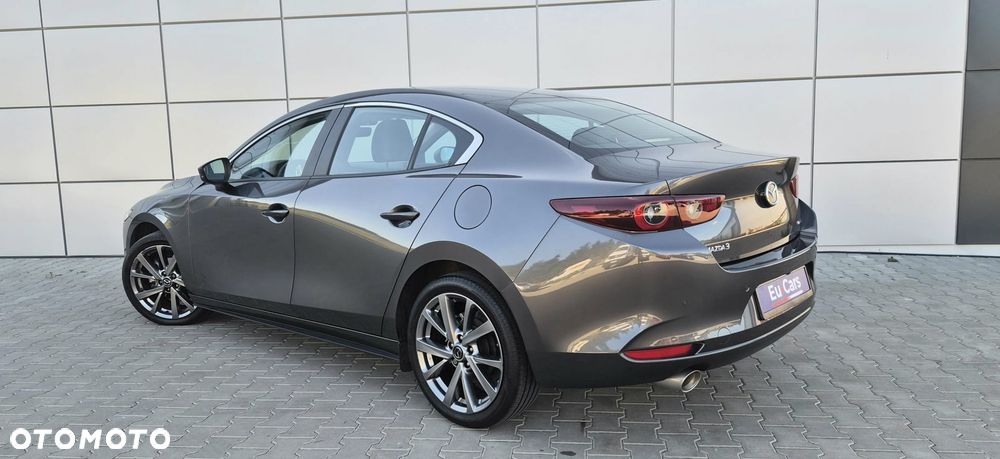 Mazda 3 - 10