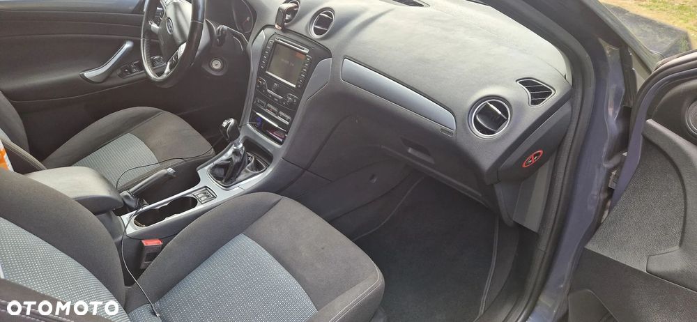 Ford Mondeo 2.0 TDCi Viva Trend - 14