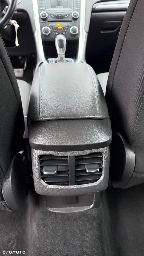 Ford Mondeo 2.0 EcoBlue Trend - 13