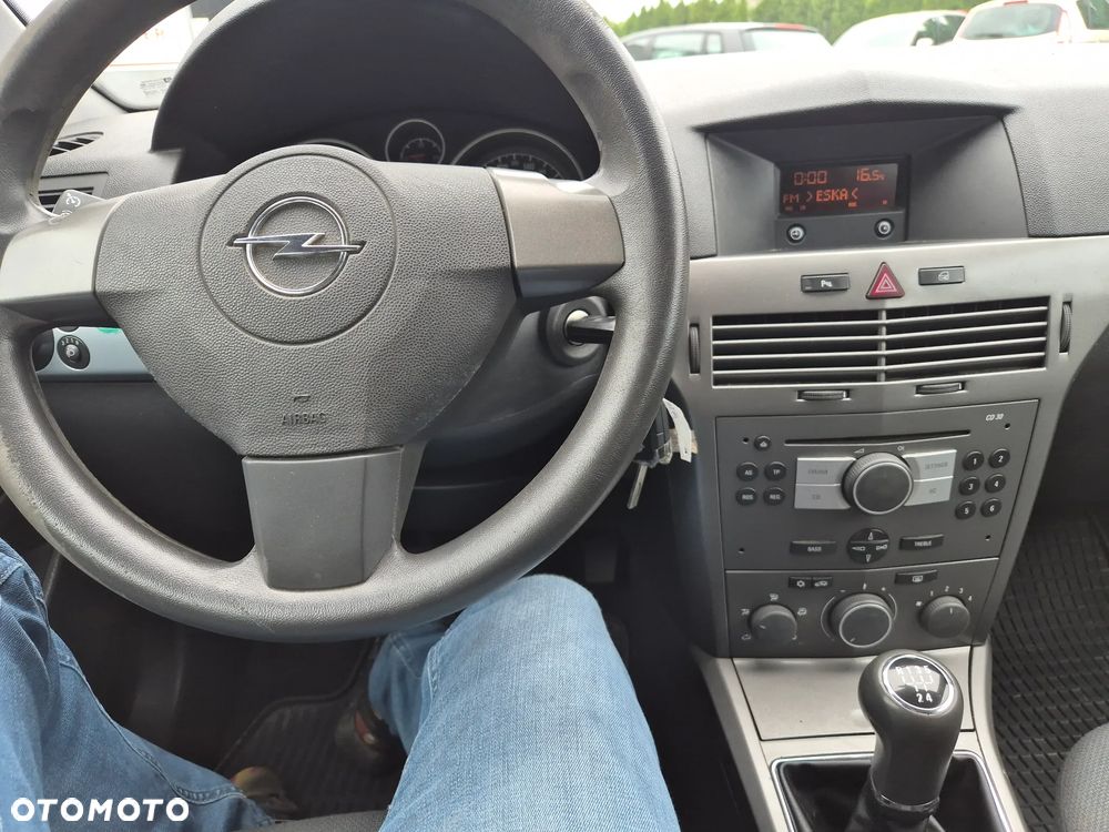 Opel Astra 1.6 Caravan Enjoy - 13