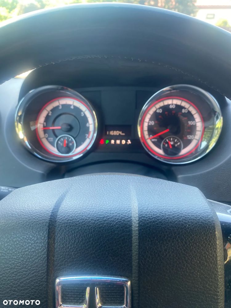 Dodge Grand Caravan 3.6 R/T - 7