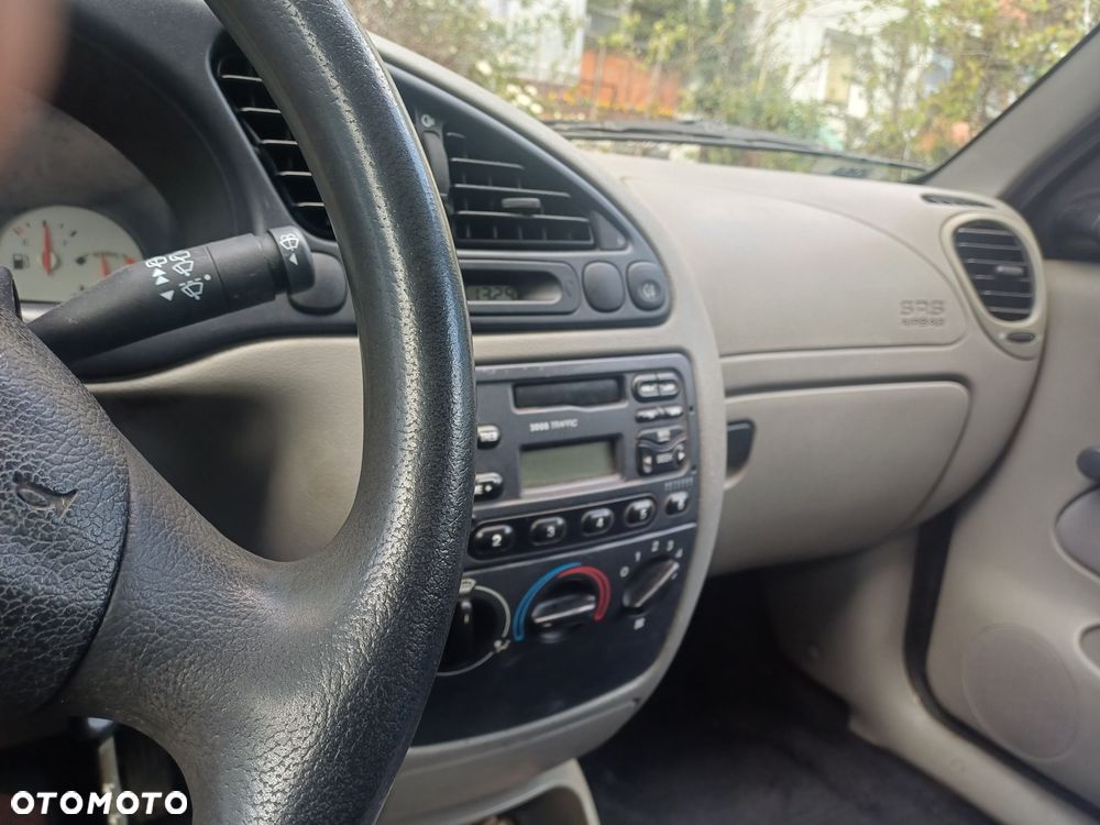 Ford Fiesta 1.25 Fun - 3
