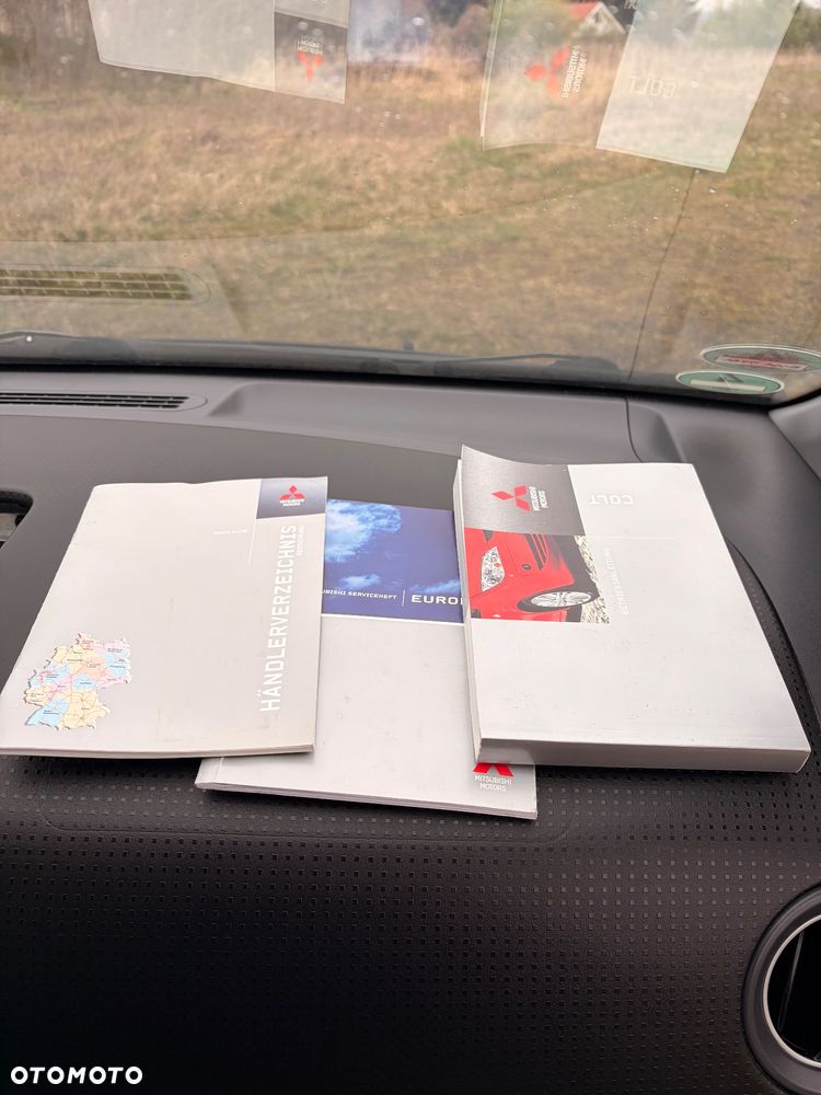 Mitsubishi Colt 1.3 Air - 17