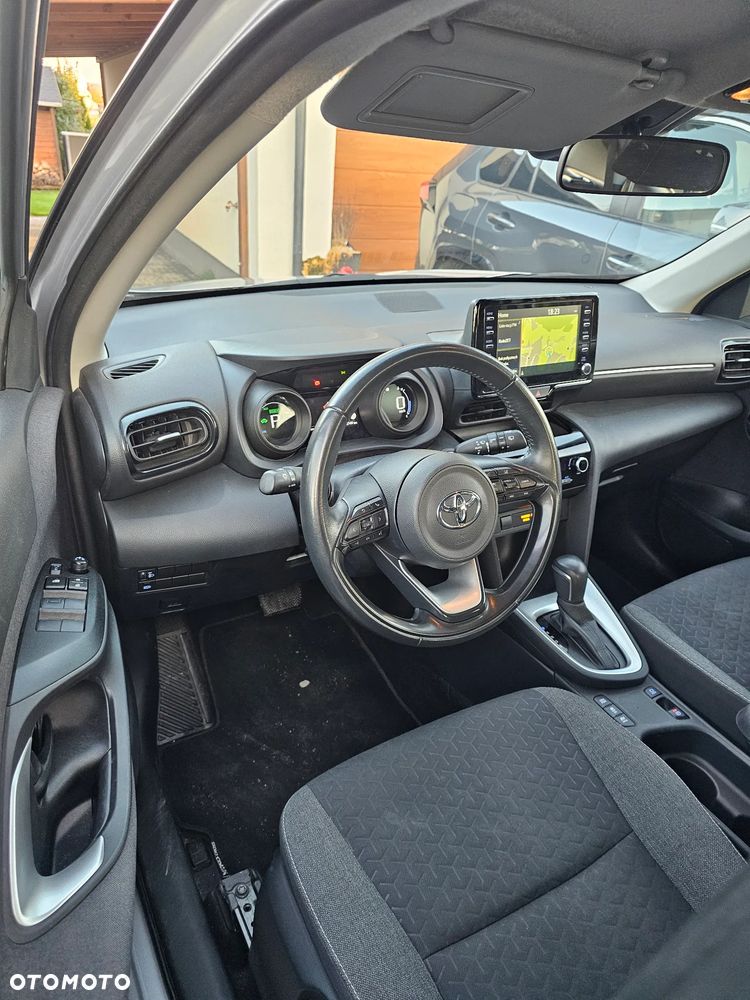 Toyota Yaris Cross Hybrid 1.5 Comfort - 20