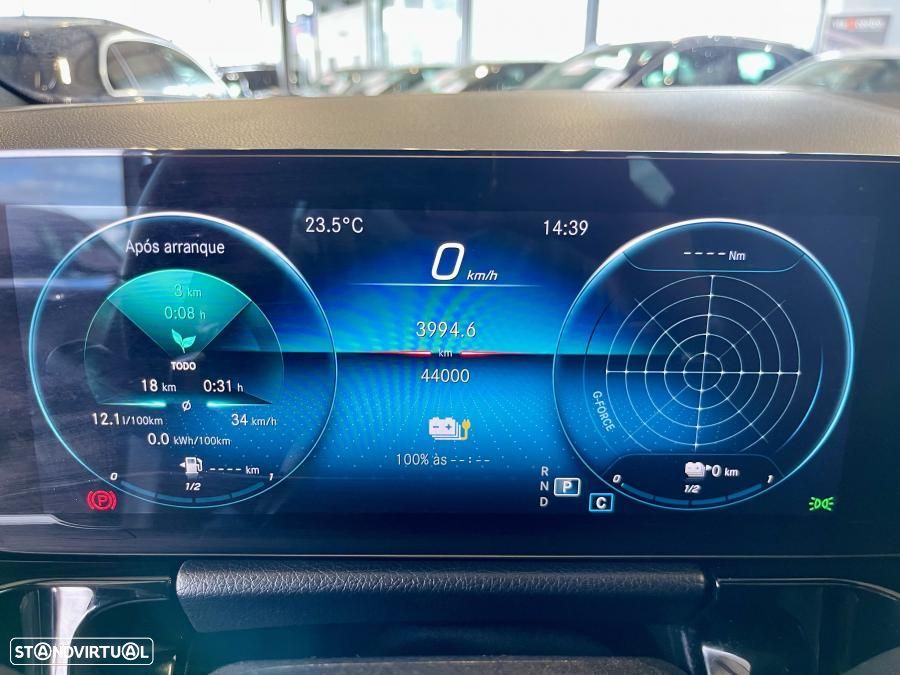 Mercedes-Benz GLA 250 e AMG Line - 18