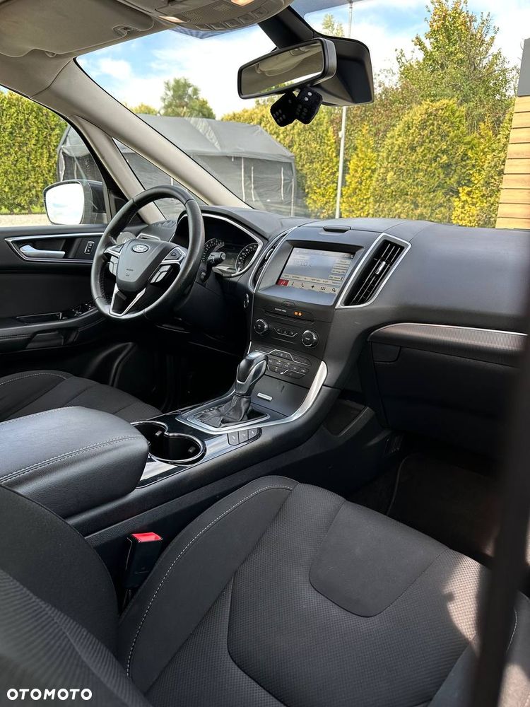 Ford S-Max - 16