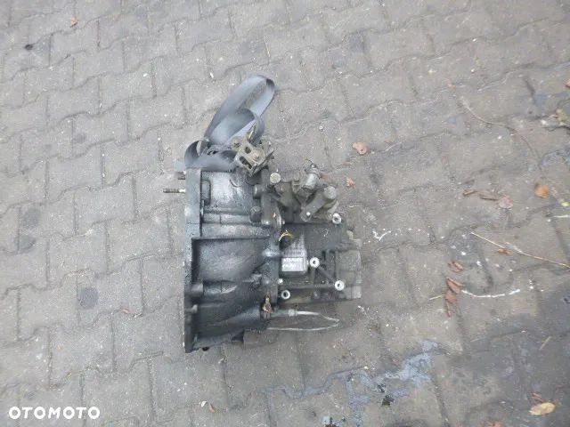 MANUALNA SKRZYNIA BIEGÓW RENAULT MEGANE II 1.9 DCI 8200156391 - 10