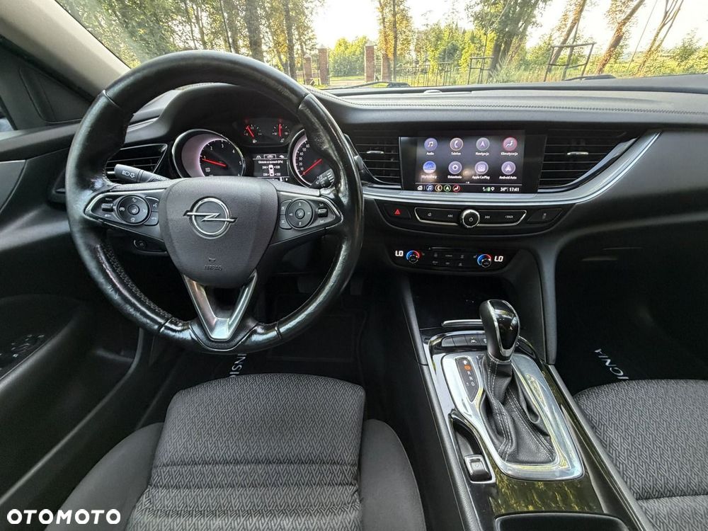 Opel Insignia - 33