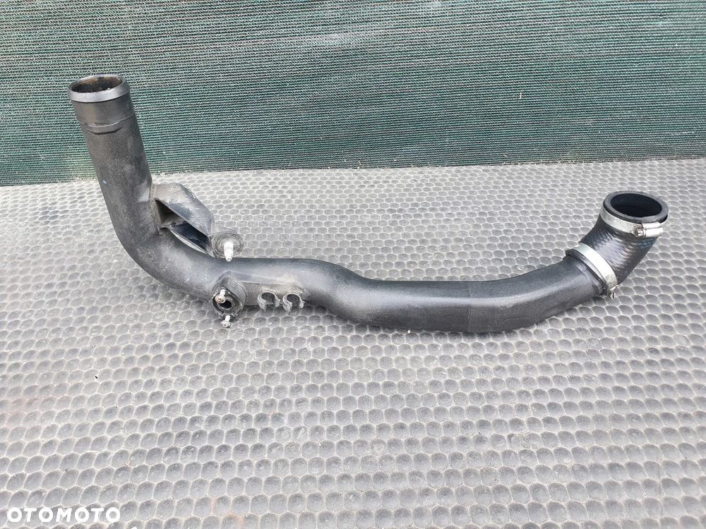 Rura 8D0145840S 3B0145834E Przewod Powietrza Kolanko Kruciec 1.9 TDI Audi A4 B5 B6 VW Passat B5 - 7