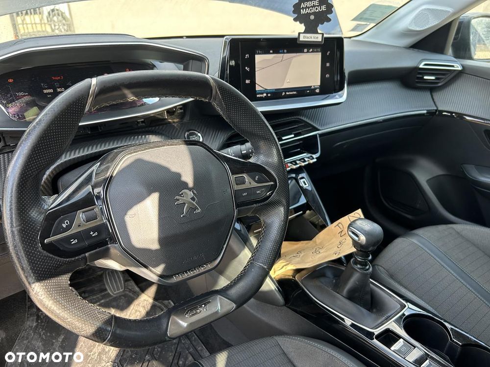 Peugeot 208 PureTech 100 Allure - 14