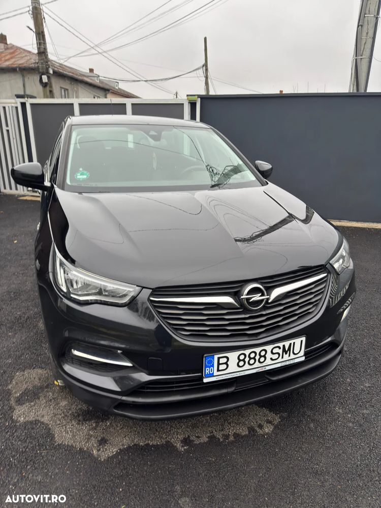 Opel Grandland X 1.6 START/STOP Ultimate - 2