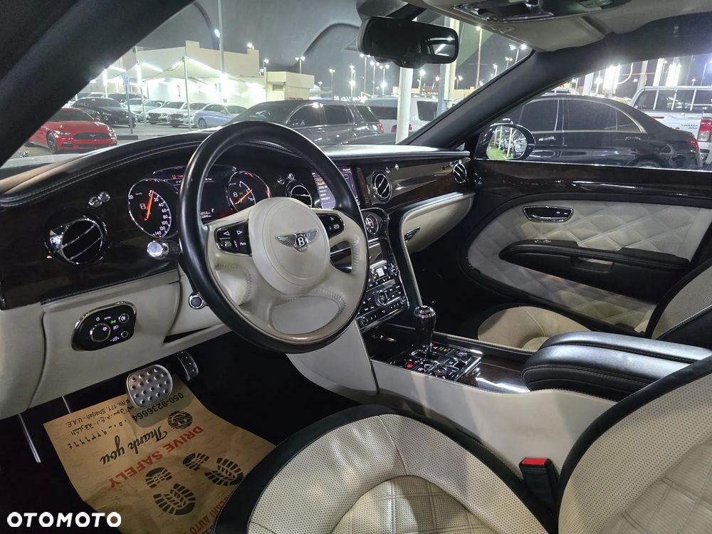 Bentley Mulsanne - 19