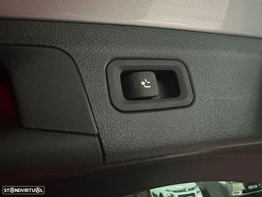 Mercedes-Benz A 250 - 26