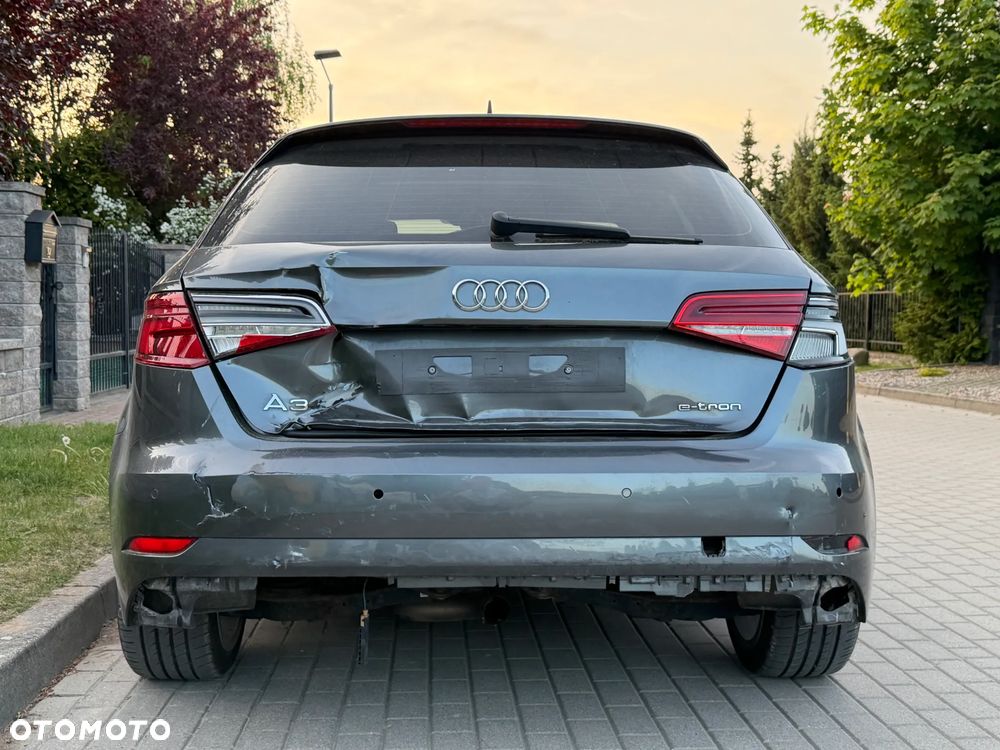 Audi A3 Sportback 1.4 TFSI e-tron S line Sportpaket - 30
