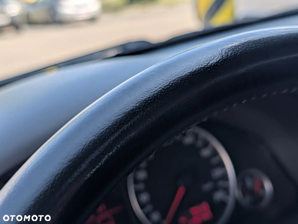 Audi A6 Limousine 2.5 TDI Quattro Tiptr - 21