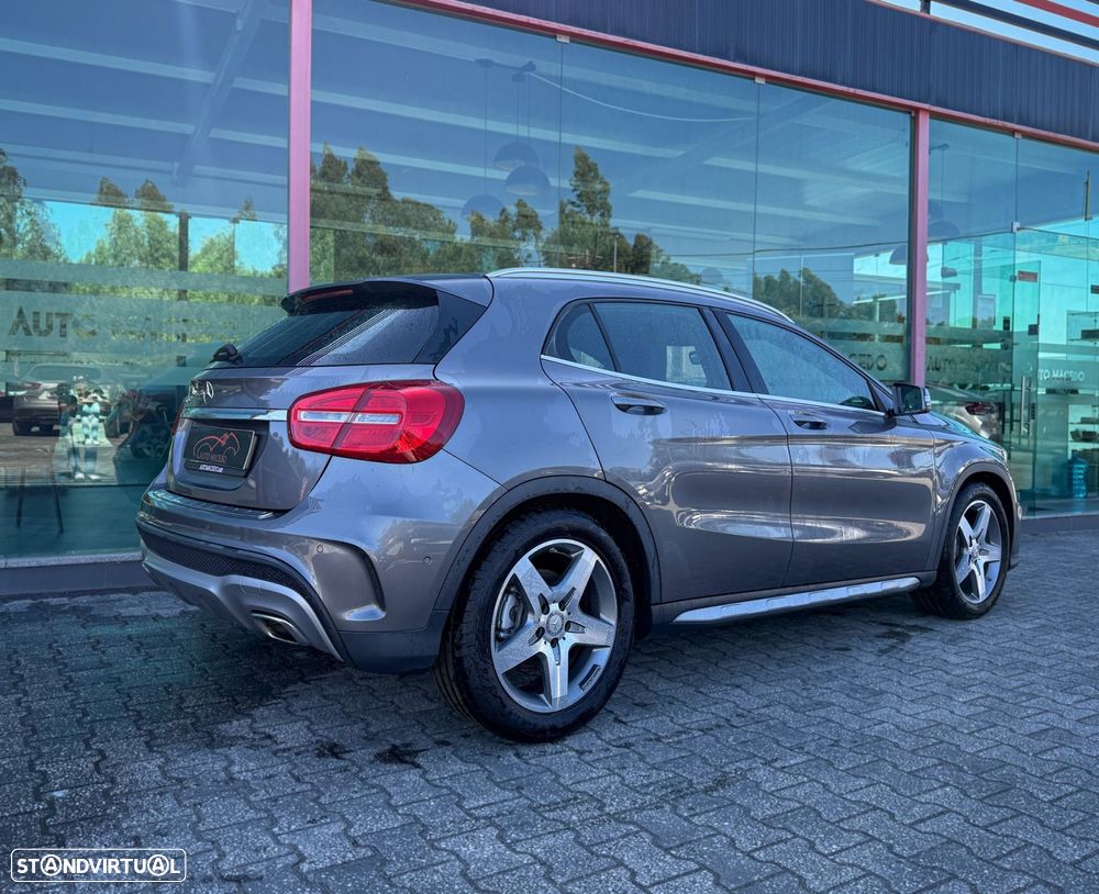 Mercedes-Benz GLA 180 AMG Line - 4