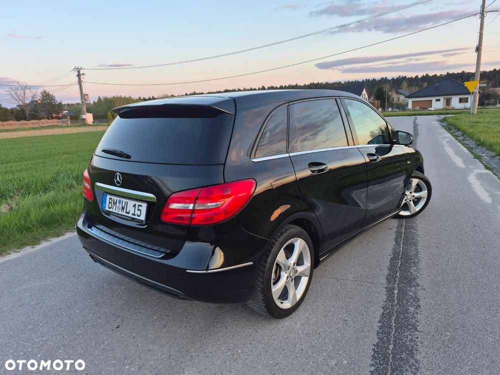 Mercedes-Benz Klasa B 200 BlueEFFICIENCY Edition 1 - 9
