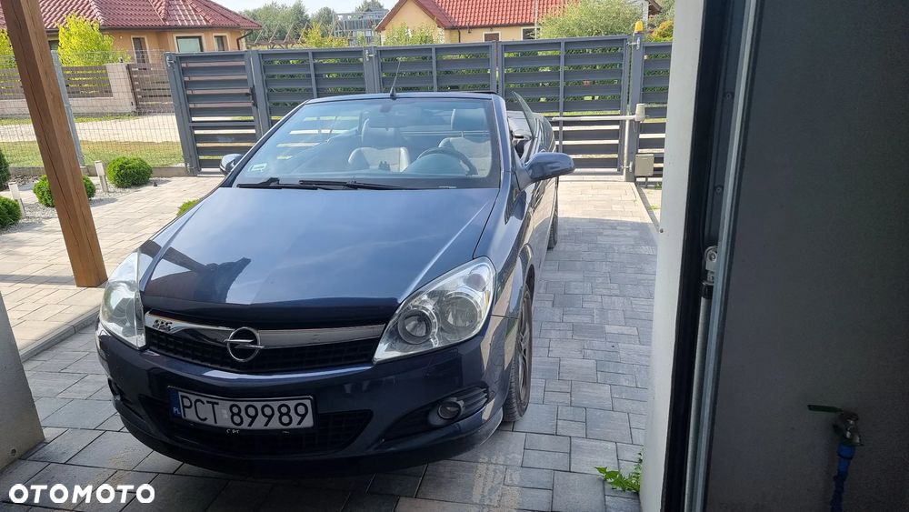 Opel Astra 1.6 Cosmo - 3