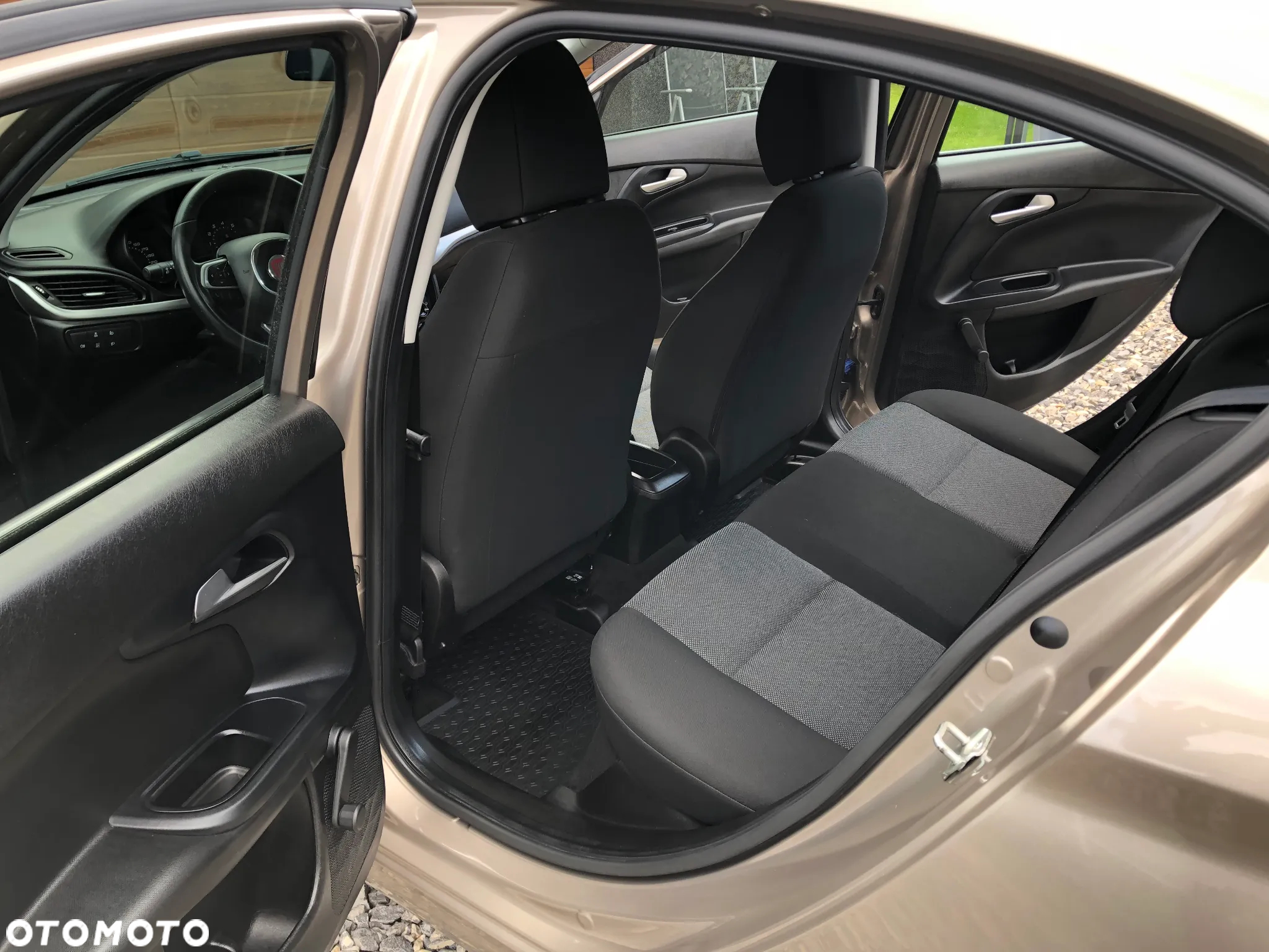 Fiat Tipo 1.4 16v Easy - 30