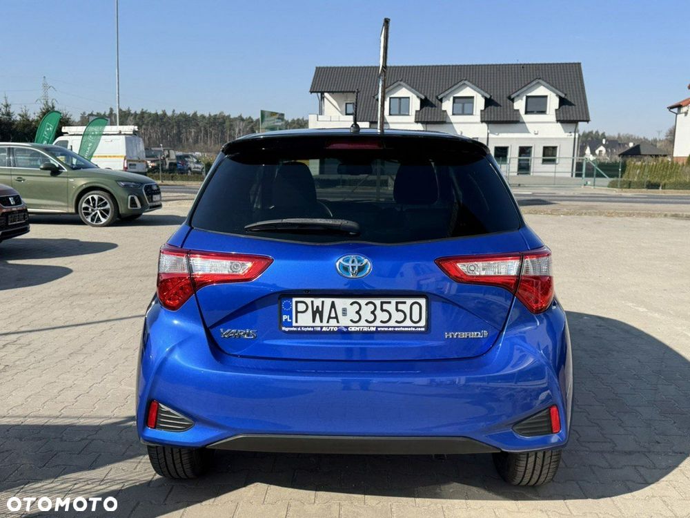 Toyota Yaris - 8
