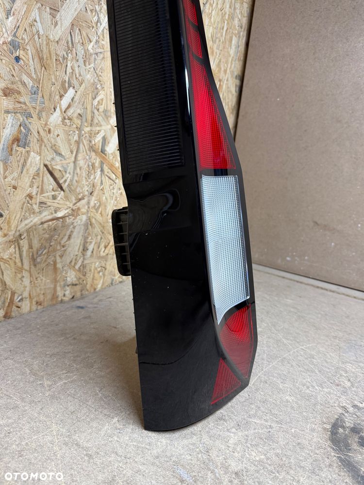 LAMPA TYŁ TYLNA LEWA VOLKSWAGEN CADDY 2K7945095A - 3