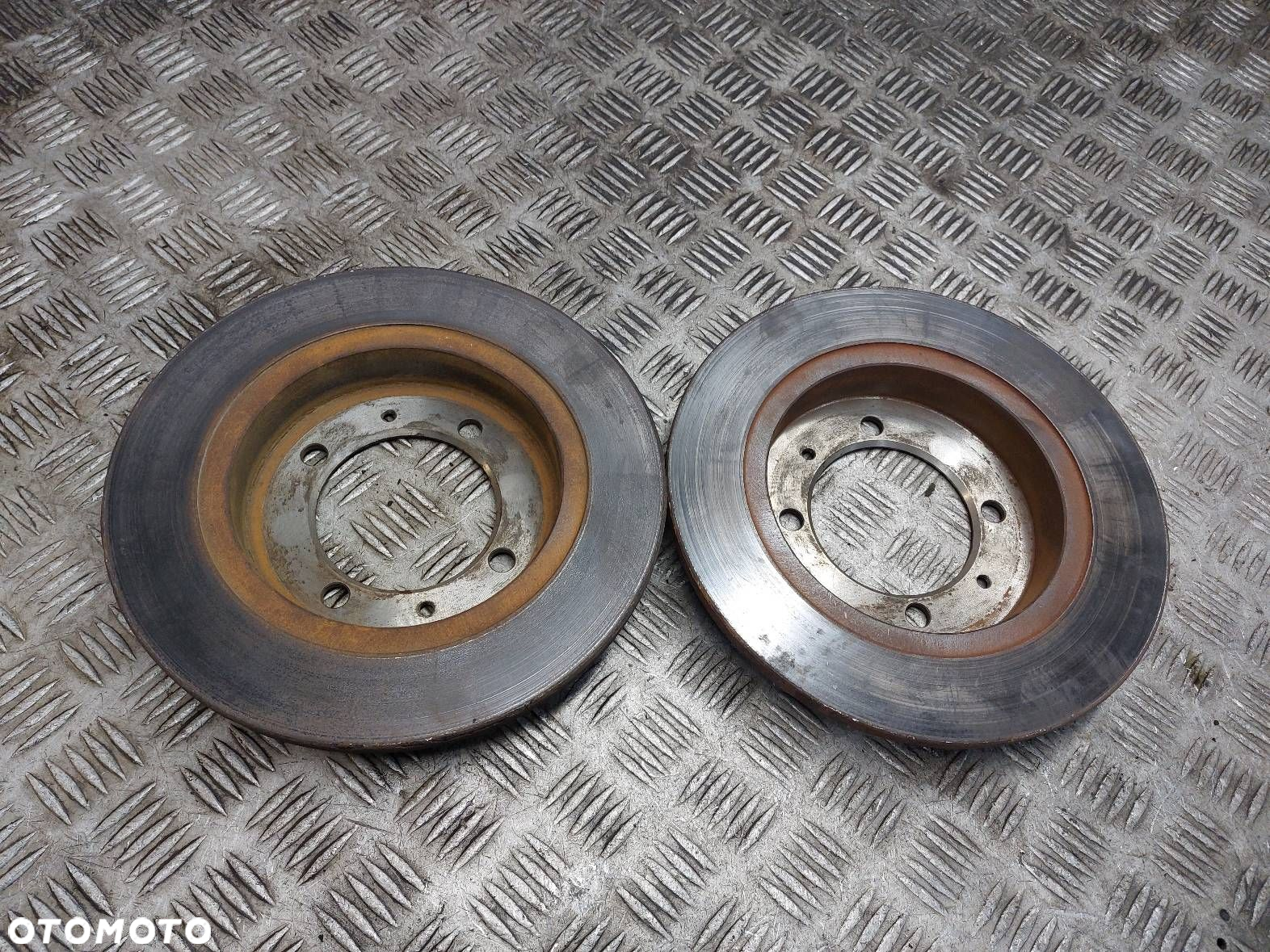 TARCZE HAMULCOWE TYŁ + KLOCKI + ZACISKI VOLVO V40 I LIFT - 4