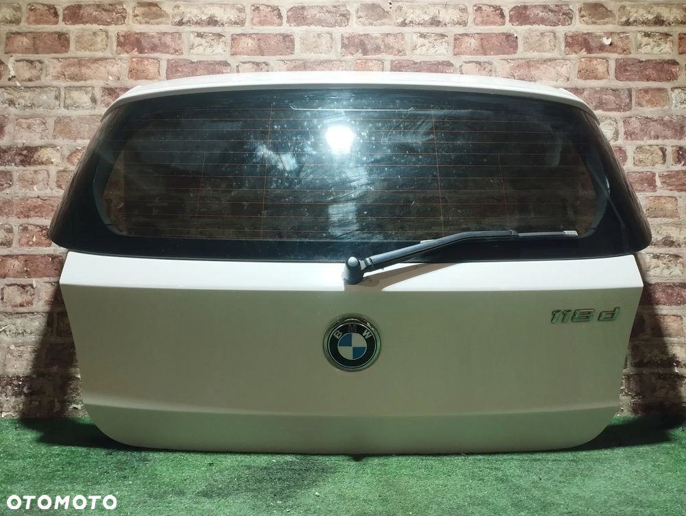 KLAPA BAGAŻNIKA BMW 1 E81 LCI 2007/2011 ROK KOD LAKIERU: 300 - 3