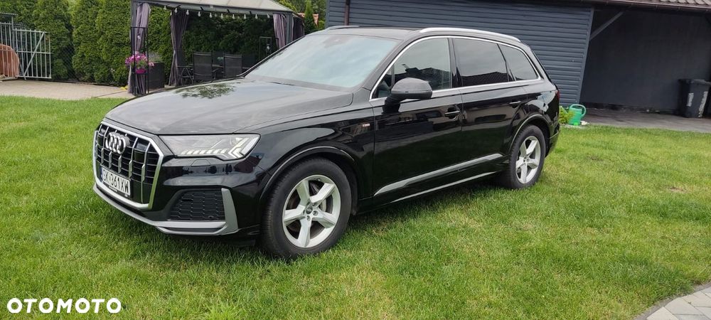 Audi Q7 - 1